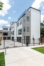 3112 Live Oak St in Houston, TX - Building Photo - Building Photo