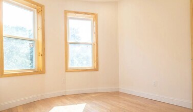 20 Winthrop St, Unit 3 in Boston, MA - Building Photo - Building Photo