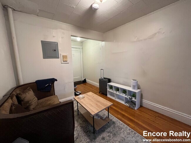 property at 126 Warren St