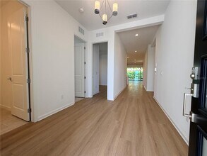 14213 Spg Gdn Dr in Oakland, FL - Building Photo - Building Photo