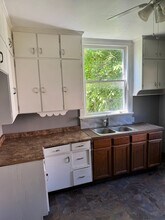 6618 Bliss Ave-Unit -Unit #1 - keep vacant to close sale in Cleveland, OH - Building Photo - Building Photo