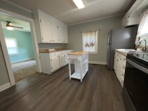 27 Mcclellion St in Williamston, SC - Building Photo - Building Photo