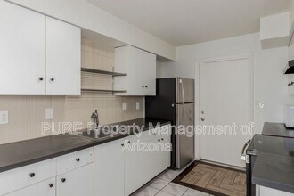 664 S Mesa Dr in Mesa, AZ - Building Photo - Building Photo