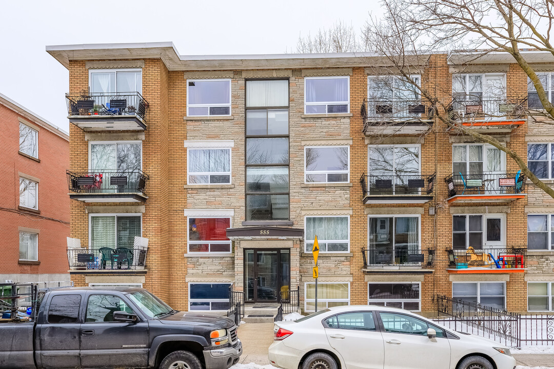 555 23E Av in Lachine, QC - Building Photo