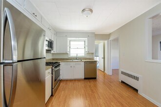 101 Troy Ave in East Atlantic Beach, NY - Building Photo - Building Photo
