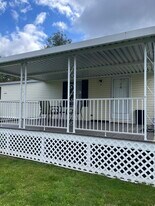 744 Stanaford Rd, Unit Traveling professional in Beckley, WV - Building Photo