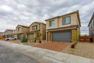 3976 Richmar Butte Ave in Las Vegas, NV - Foto de edificio - Building Photo
