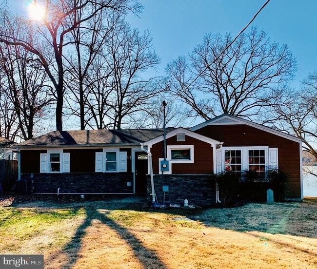 property at 105 Woodrow Dr