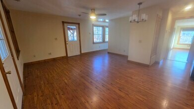 9 Roberts Rd in Canaan, NH - Building Photo - Building Photo