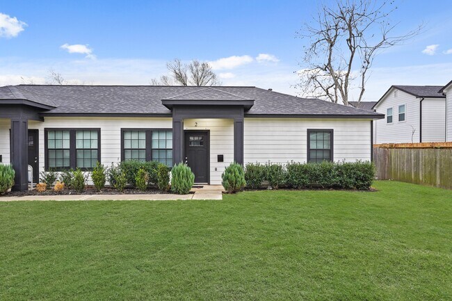 property at 4802 Cruse Rd