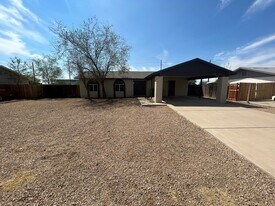 9312 N 74th Dr in Peoria, AZ - Building Photo