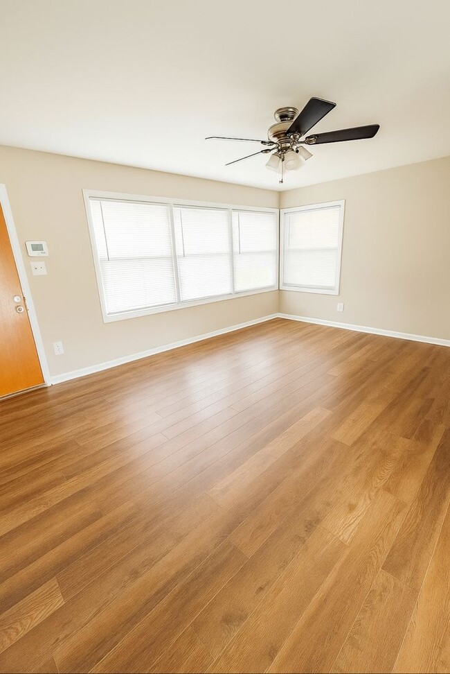 2228 Corbett Ave in Norfolk, VA - Building Photo - Building Photo