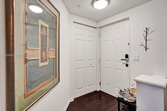 2220 Tuscany Way in Boynton Beach, FL - Building Photo - Building Photo