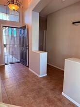 18252 W Buena Vista Dr in Surprise, AZ - Foto de edificio - Building Photo