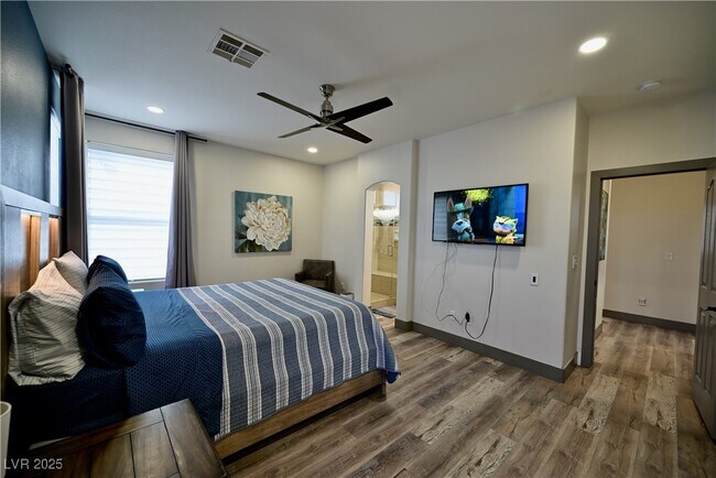property at 10161 Bentley Oaks Ave