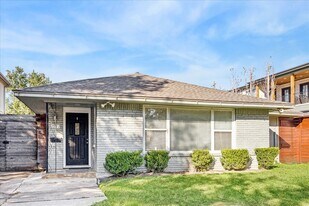 2712 W Holcombe Blvd in Houston, TX - Building Photo