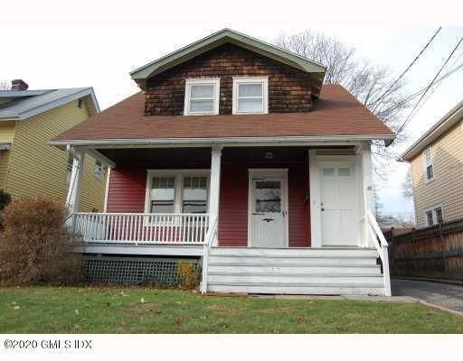 36 Edgewood Ave in Greenwich, CT - Building Photo