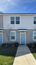 8281 Zenith Cir in Jacksonville, FL - Building Photo - Building Photo