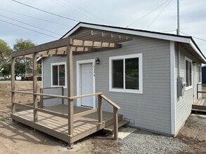5346 Amberview Ln in Klamath Falls, OR - Building Photo - Building Photo