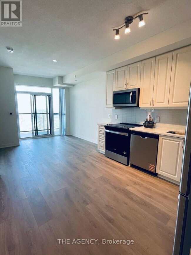 property at 38-5138 Annie Craig Dr