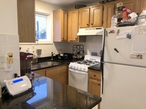 436 Medford St, Unit #1 in Somerville, MA - Building Photo - Building Photo