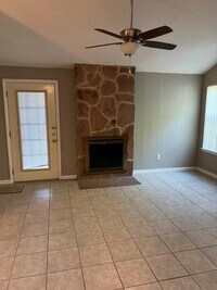 10739 Highland Woods Dr photo'