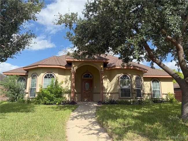 2903 Leslie St in Edinburg, TX - Building Photo - Building Photo