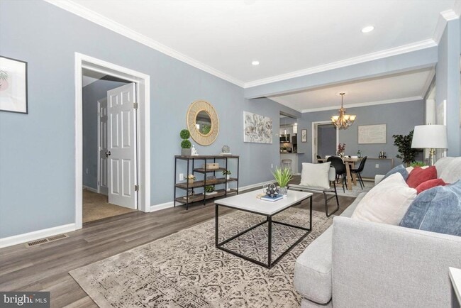 property at 404 Cedarleaf Ave