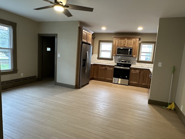 property at 7 Cottage St