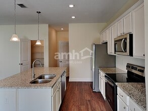 4714 Reisswood Loop in Palmetto, FL - Foto de edificio - Building Photo