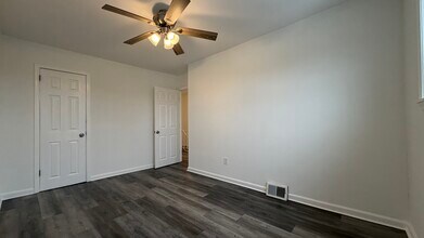 12611 Biscayne Dr in Philadelphia, PA - Building Photo - Building Photo