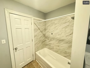 40 Norwich Ave, Unit 3 in Providence, RI - Foto de edificio - Building Photo