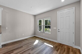 3309 55th St W in Lehigh Acres, FL - Building Photo - Building Photo