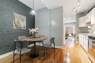 1 Saint Charles St, Unit G in Boston, MA - Building Photo - Building Photo