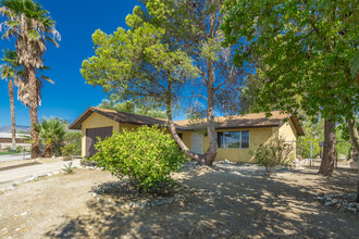 65894 5th St in Desert Hot Springs, CA - Building Photo - Building Photo