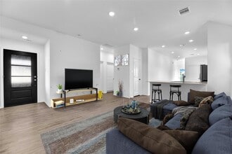 6323 Barrington Clf Trl in Houston, TX - Building Photo - Building Photo