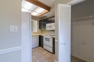 5626 Amity Springs Dr in Charlotte, NC - Building Photo - Building Photo