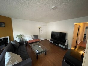 204 Catalina Ave in Pacifica, CA - Building Photo - Building Photo