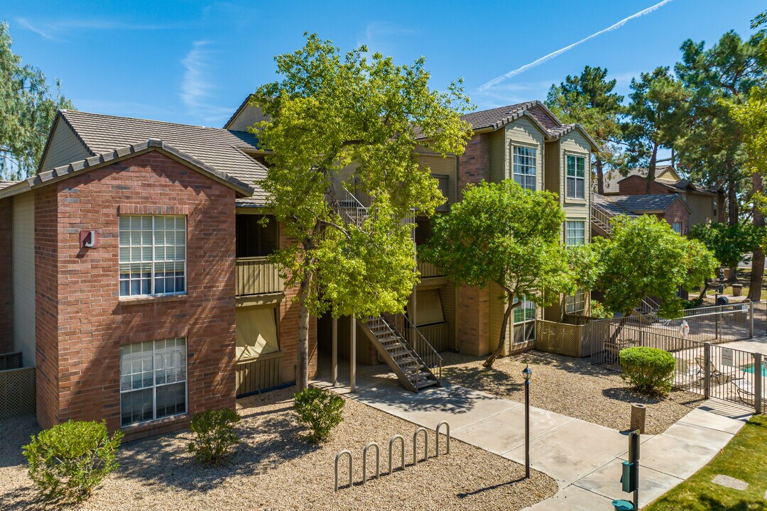 Chesapeake in Tempe, AZ - Building Photo