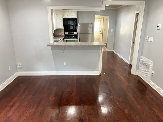 604 Morgan Ave in Pascagoula, MS - Building Photo - Building Photo