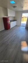 1871 Shadow Mountain Pl in Las Vegas, NV - Building Photo - Building Photo