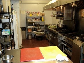 649 Jersey Ave in Greenwood Lake, NY - Foto de edificio - Other