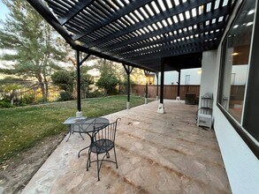 30869 Balata Dr in Temecula, CA - Foto de edificio - Building Photo