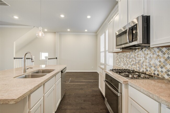 property at 9624 Cambridge Manor Ln