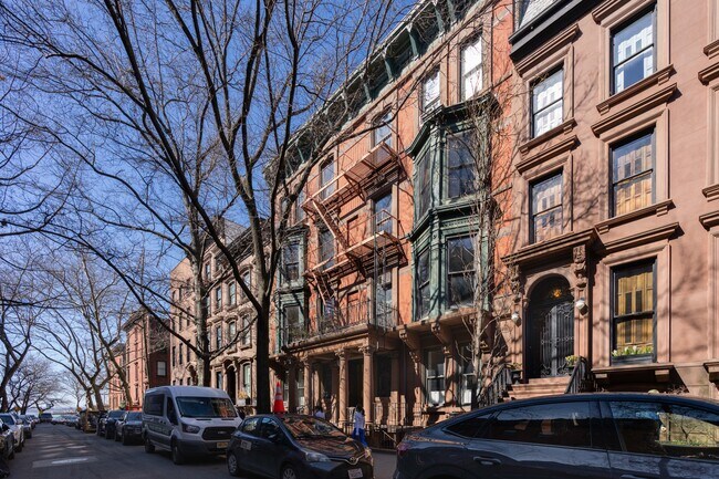 Remsen Owners Corporation in Brooklyn, NY - Foto de edificio - Building Photo