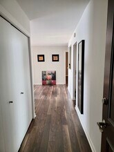 6325 N Sheridan Rd-Unit -1804 in Chicago, IL - Building Photo - Building Photo