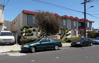 308 Lux Ave in South San Francisco, CA - Building Photo