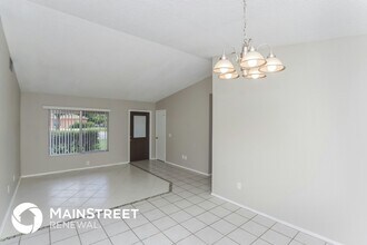2270 Hialeah St in Palm Bay, FL - Building Photo - Building Photo