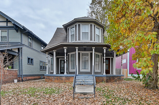property at 1612 Pleasant St