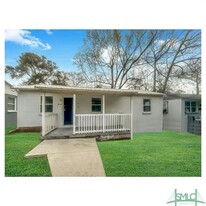 5328 Churchill St, Unit 5328 Churchill St in Savannah, GA - Building Photo